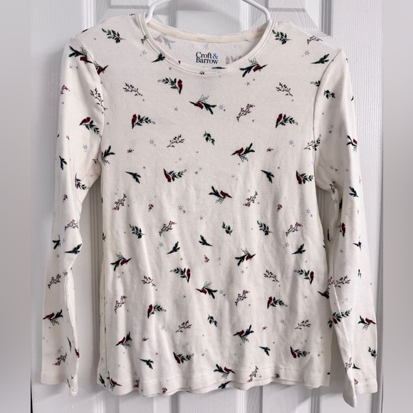 croft & barrow Tops - Croft & Barrow White Cardinal Design Long Sleeve Tee Shirt - Size Petite Small